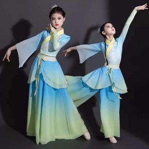 Blue gradient chinese folk dance costumes for girls kids ancient traditional classical fan umbrella dance clothes hanfu for children